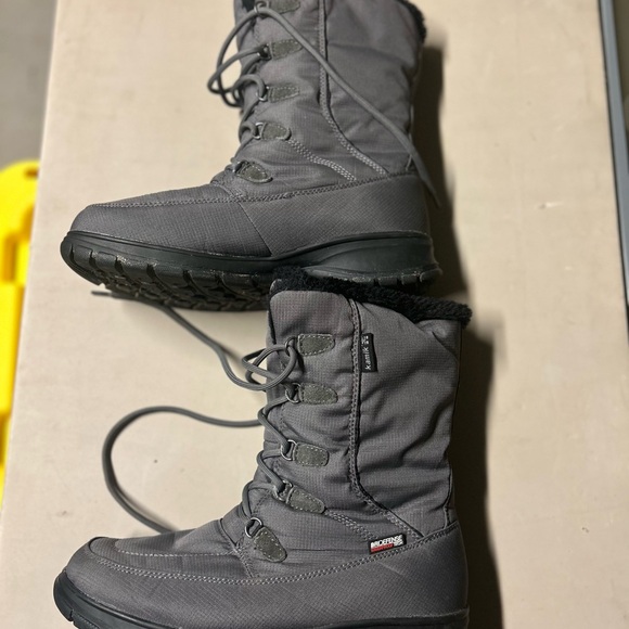 Kamik Women’s Snowboots Brooklyn Size 10 - Picture 6 of 7